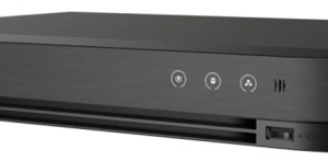 Мережевий IP відеореєстратор Hikvision iDS-7204HTHI-M1/S(C)